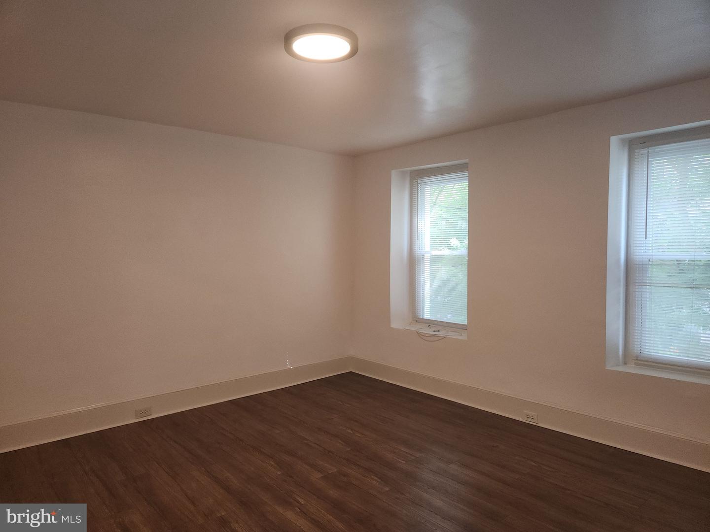 3856 Terrace St Property Photo 12