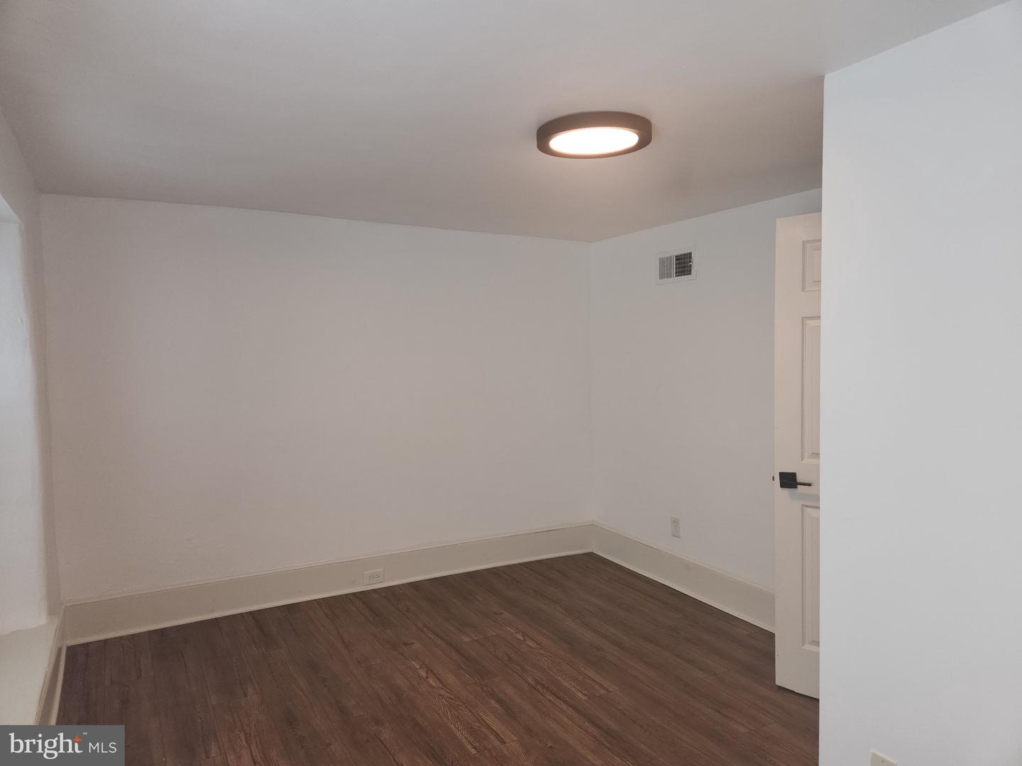 3856 Terrace St Property Photo 26