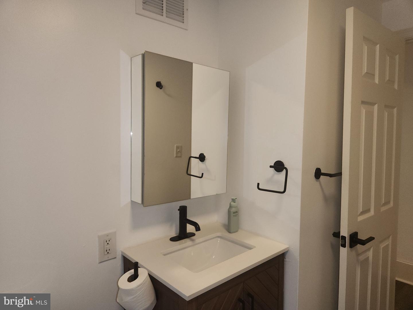 3856 Terrace St Property Photo 47