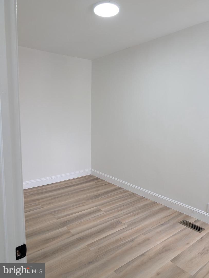 1119 Winton St Property Photo 11