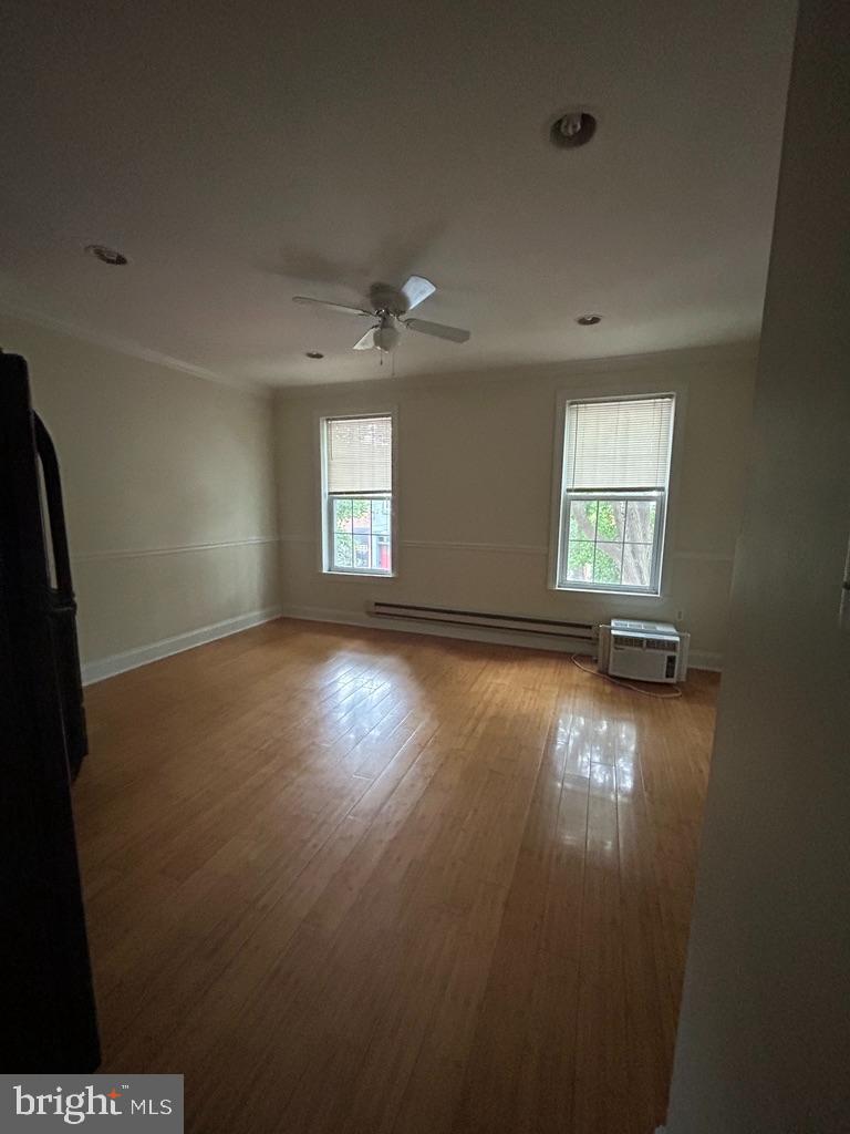 2225 Reed St ##2 Property Photo 6