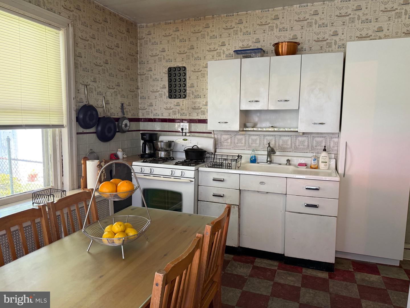 7038 Shelbourne St Property Photo 11