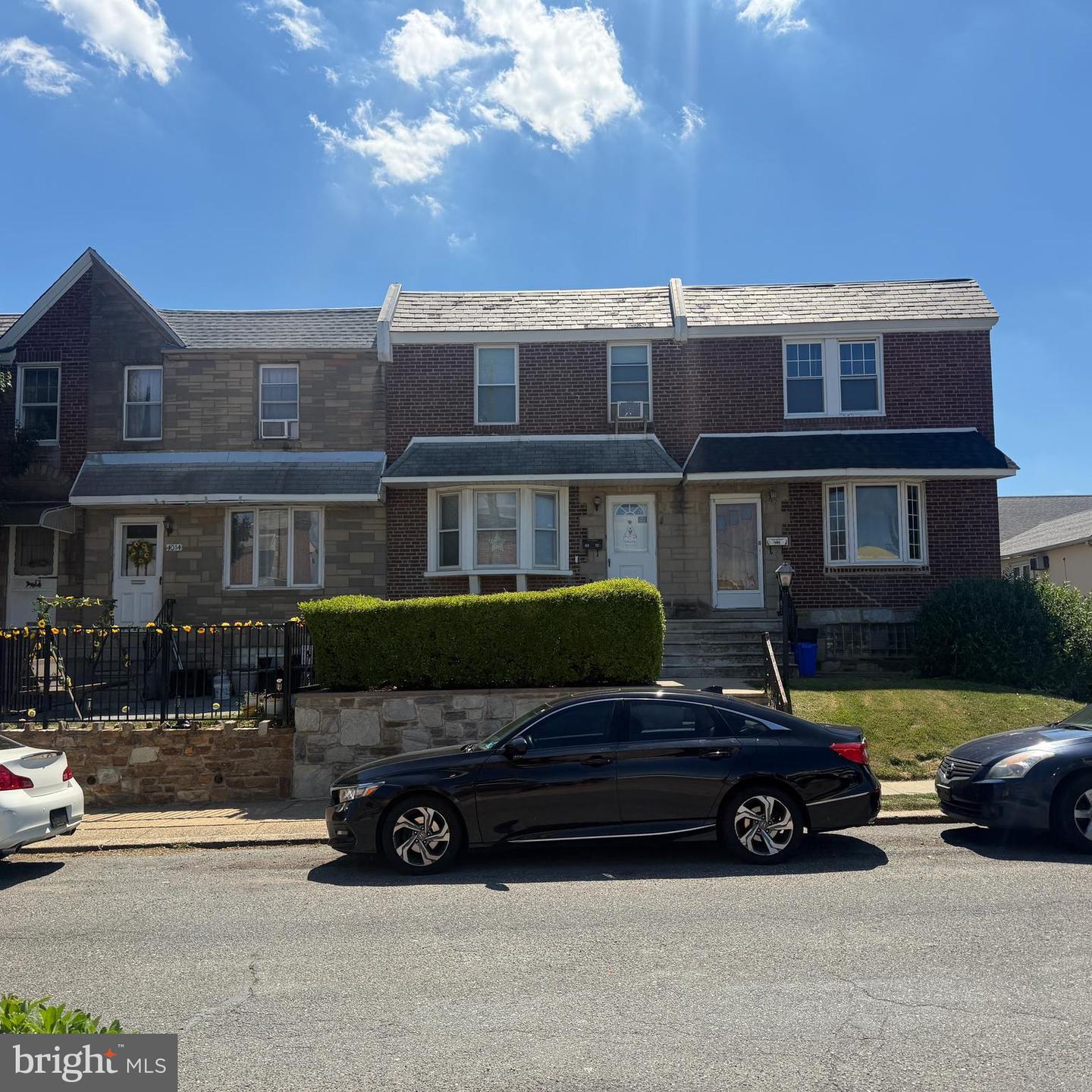 4012 OAKMONT ST Property Photo 1