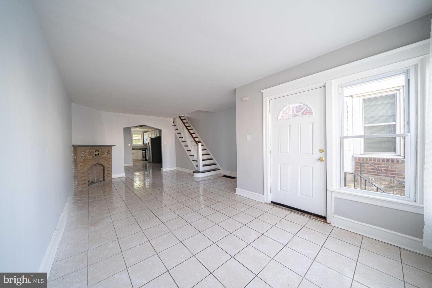 4232 Levick St Property Photo 8