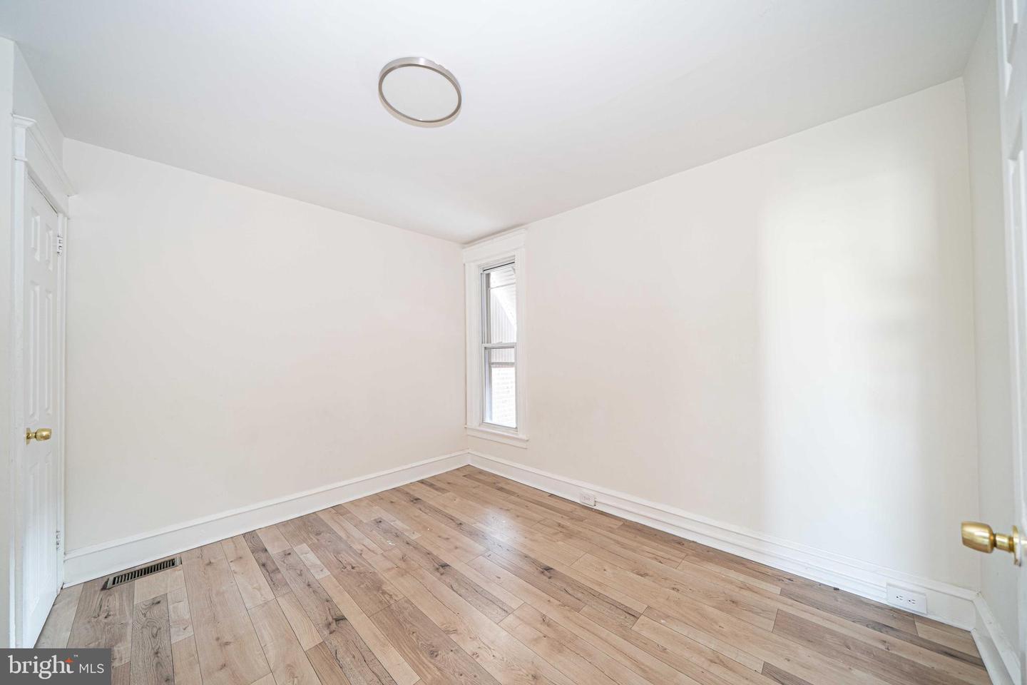 4232 Levick St Property Photo 21