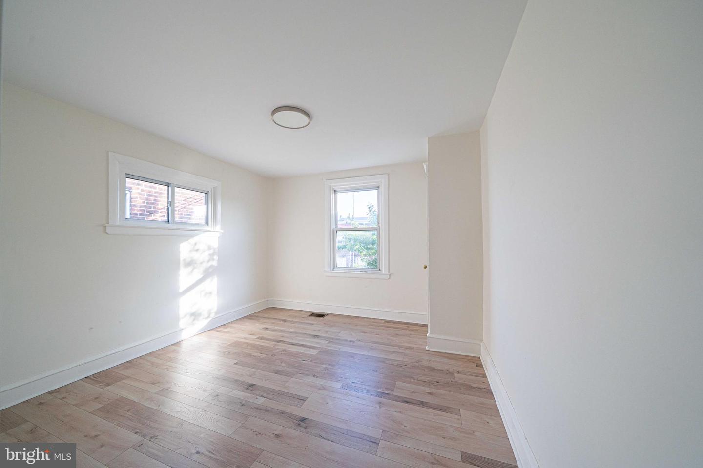 4232 Levick St Property Photo 22