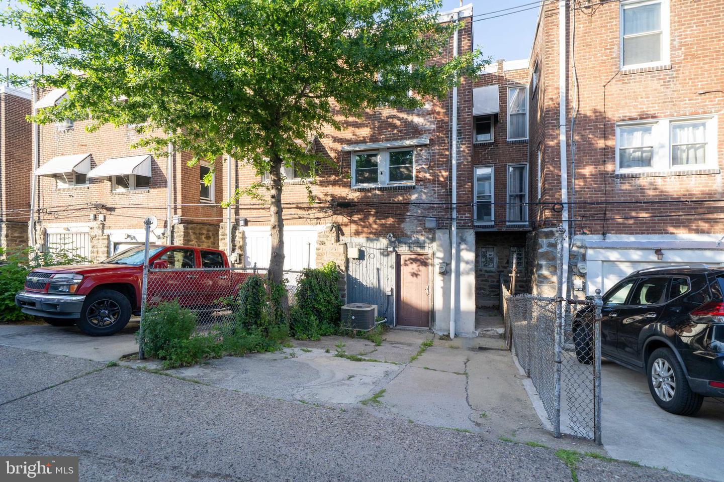 4232 Levick St Property Photo 26