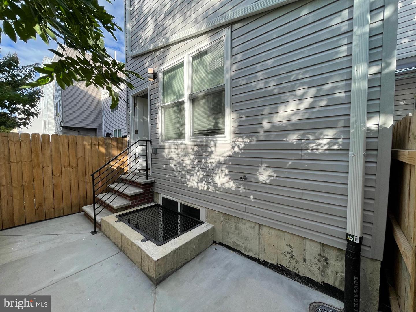 1932 N 8th St Property Photo 12