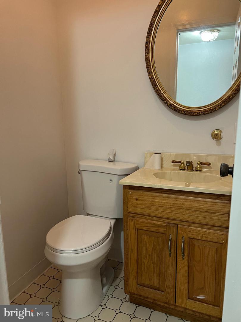 1012 Brighton St Property Photo 7