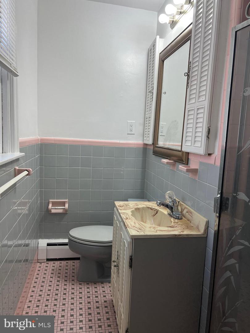 1012 Brighton St Property Photo 22