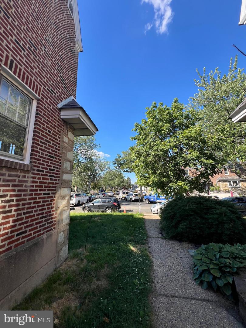 1012 Brighton St Property Photo 28