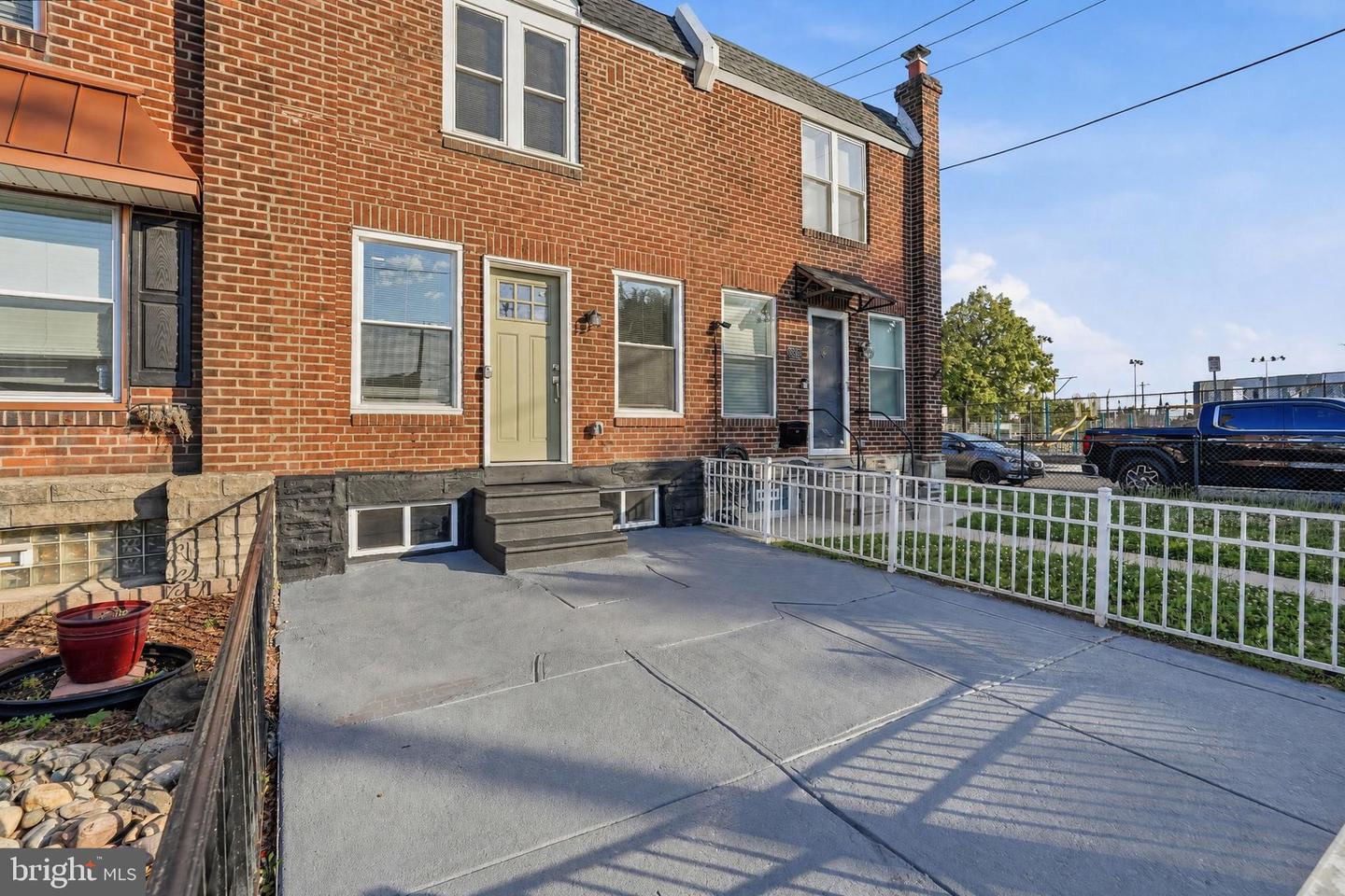 3547 Miller St Property Photo 5