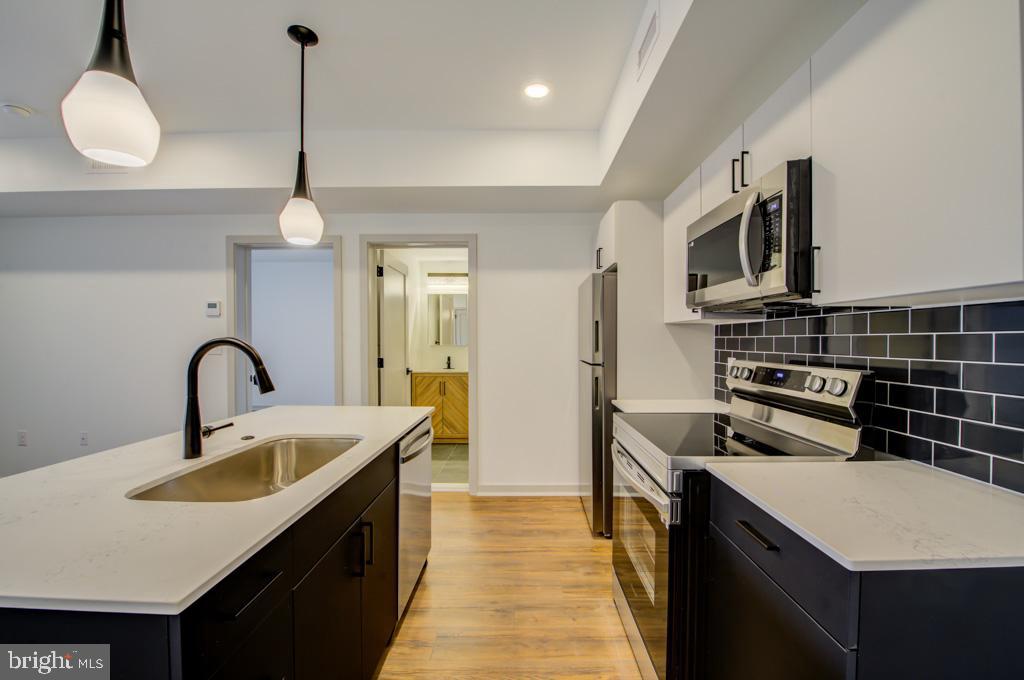 5001 Umbria St #p205 Property Photo 3