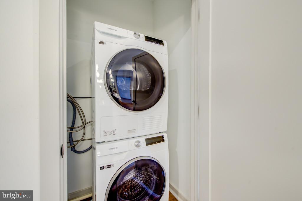 5001 Umbria St #p205 Property Photo 9