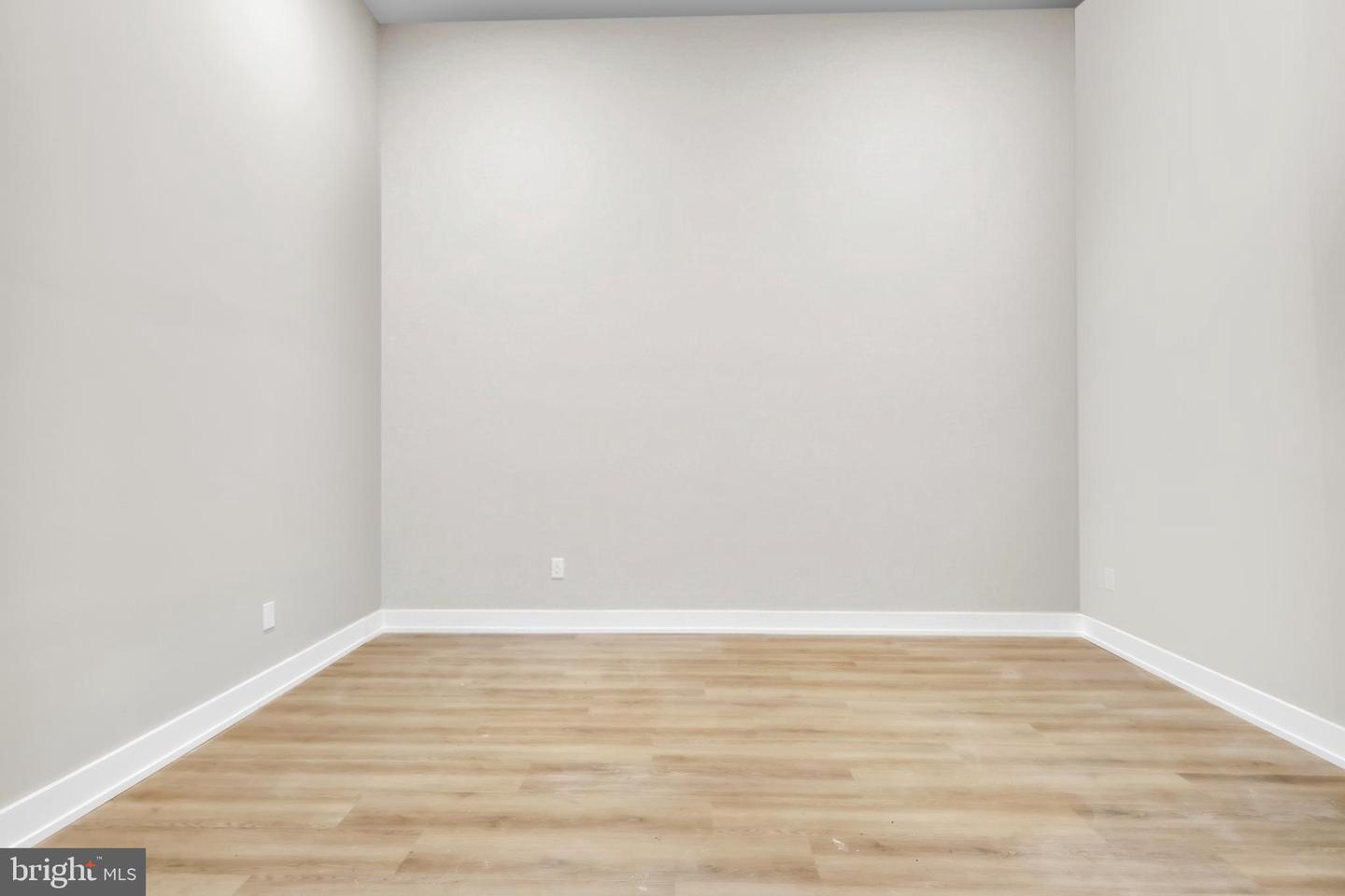 714 Chestnut St #comm Property Photo 10