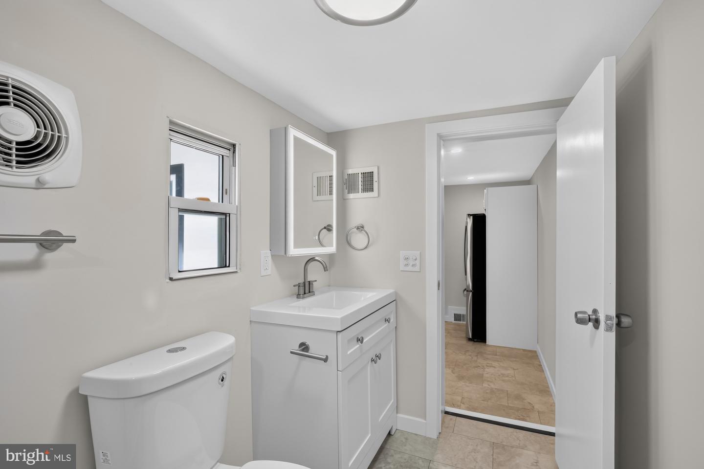 608 Clymer St Property Photo 13