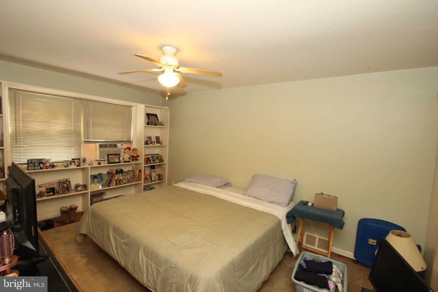12713 Elnora Rd Property Photo 9