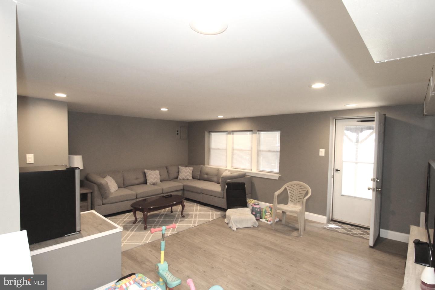 12713 Elnora Rd Property Photo 11