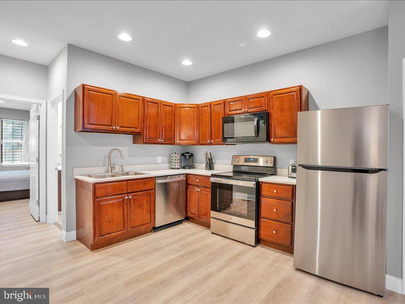 1939 N Gratz St Property Photo 6