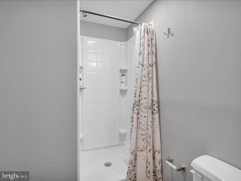 1939 N Gratz St Property Photo 16