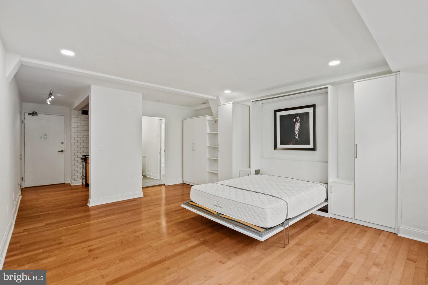 1810 Rittenhouse Sq #313 Property Photo 7