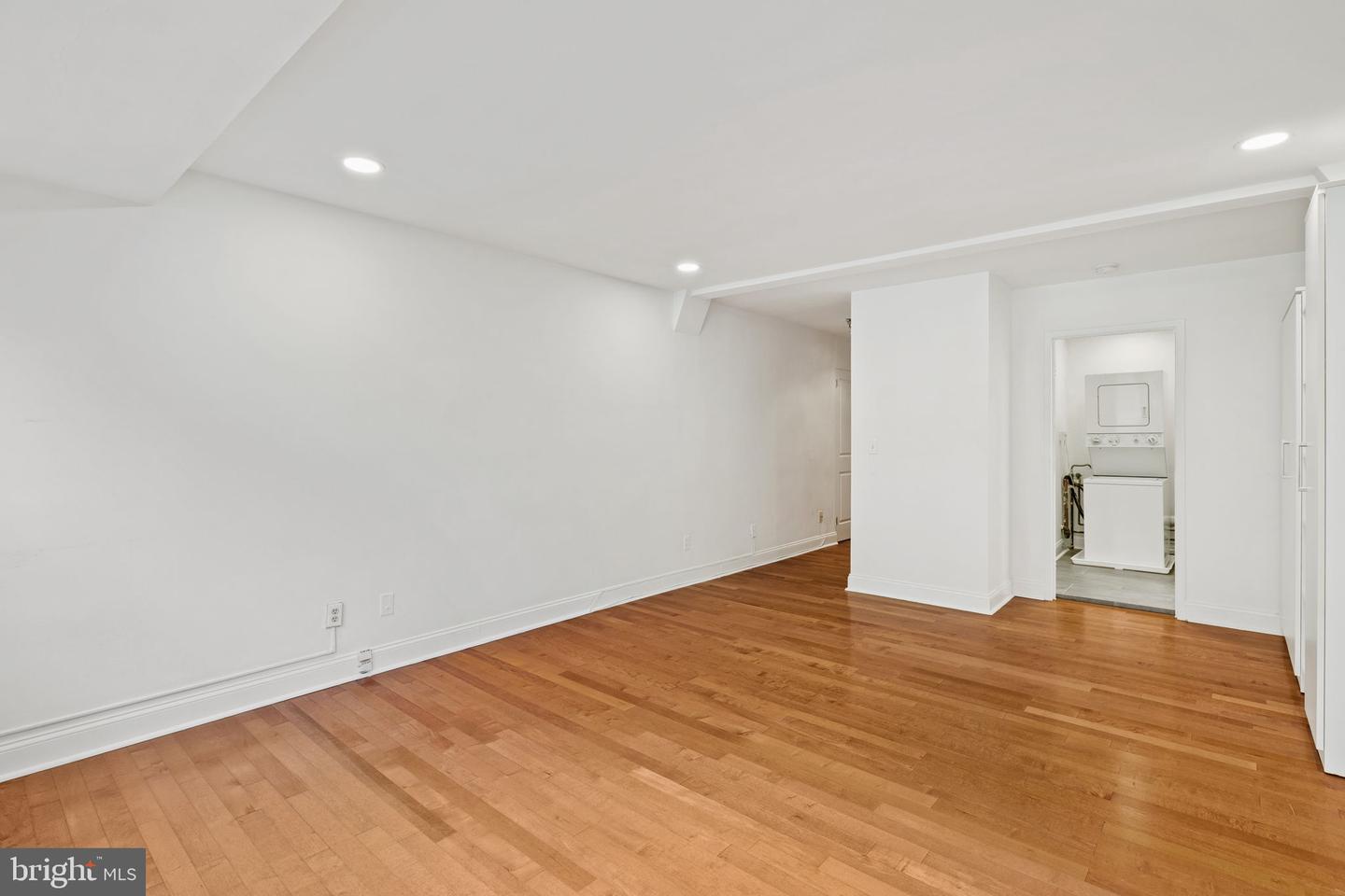 1810 Rittenhouse Sq #313 Property Photo 9