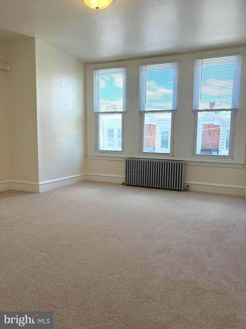 4045 Dexter St Property Photo 9