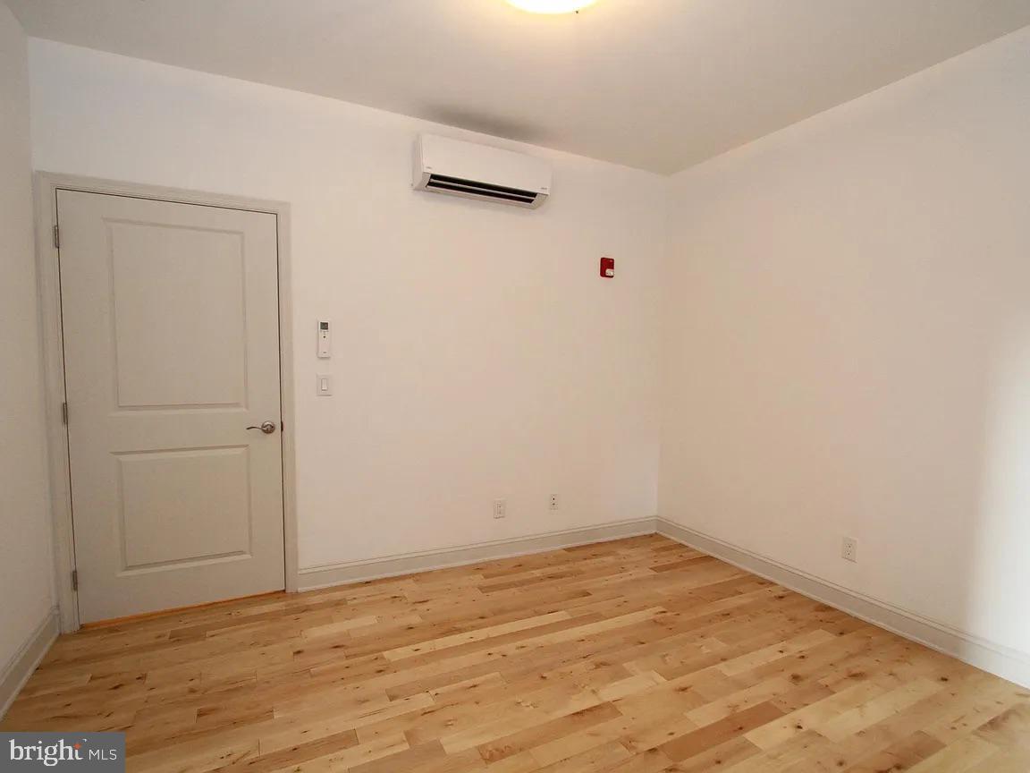 1310 Spruce St #unit 102 Property Photo 3