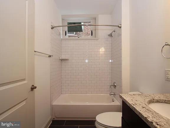 1310 Spruce St #unit 102 Property Photo 4