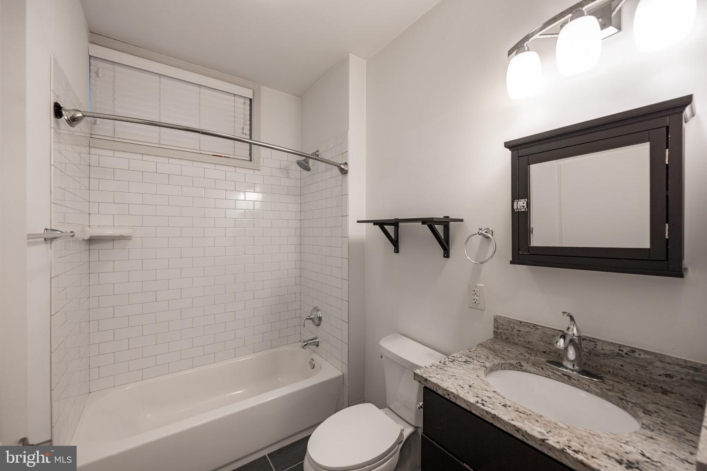 1310 Spruce St #unit 102 Property Photo 5