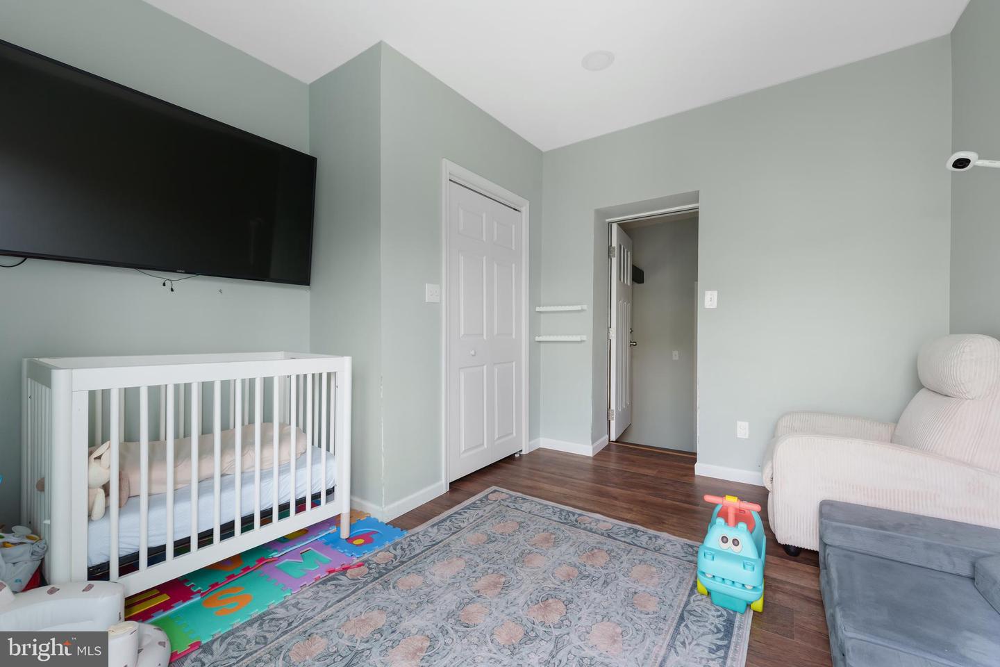 833 Kater St Property Photo 30