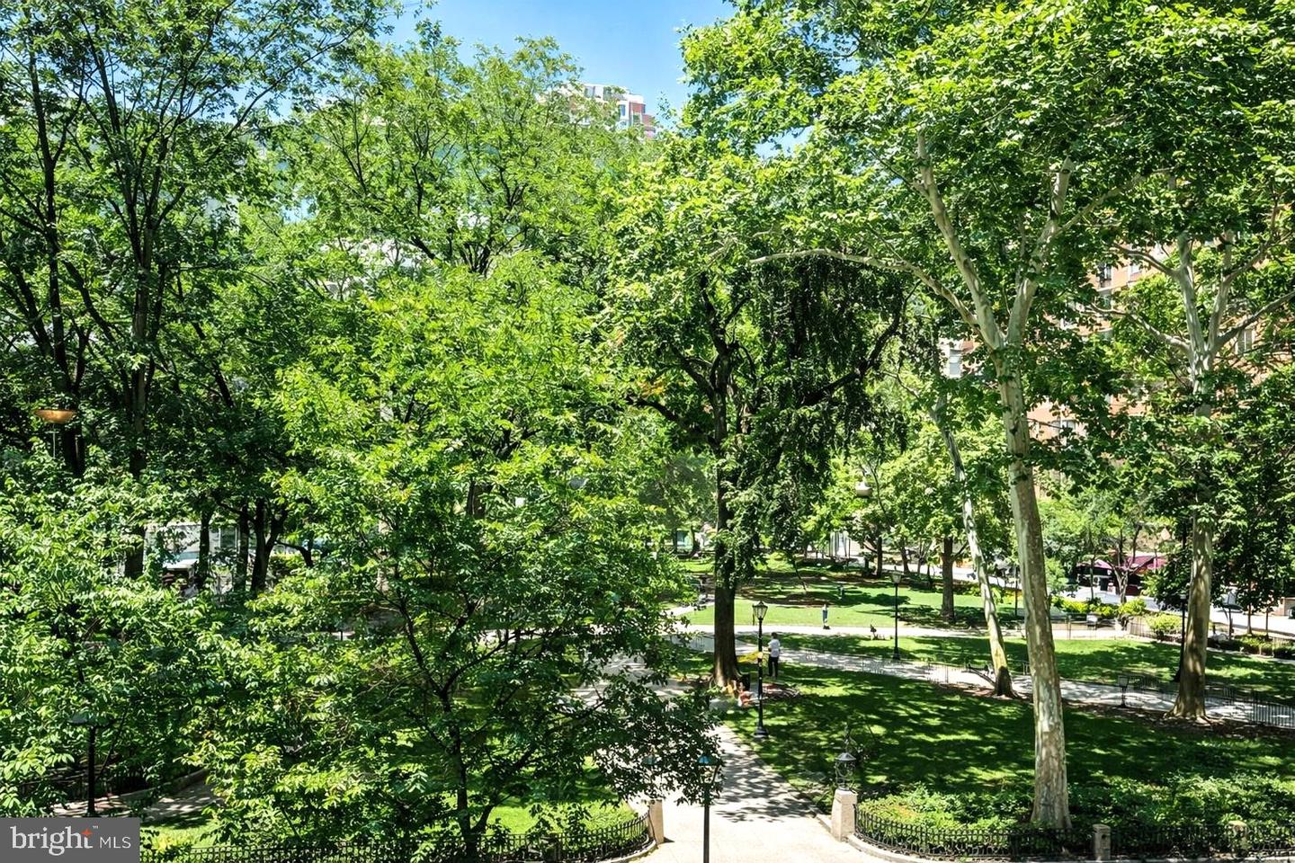 1810 Rittenhouse Sq #302 Property Photo 2