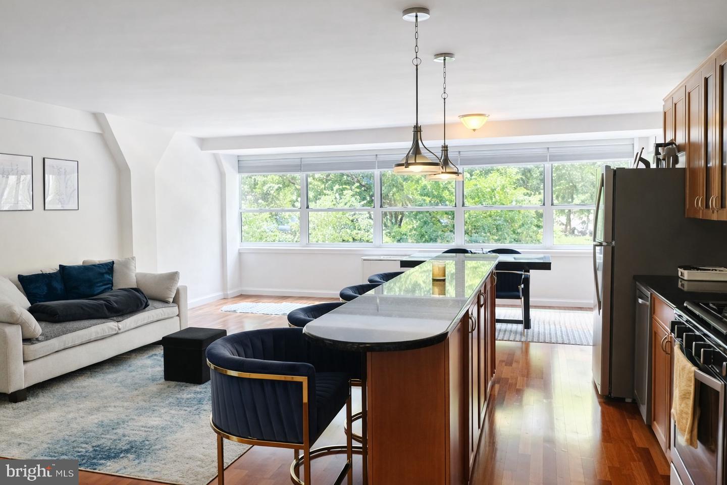 1810 Rittenhouse Sq #302 Property Photo 3