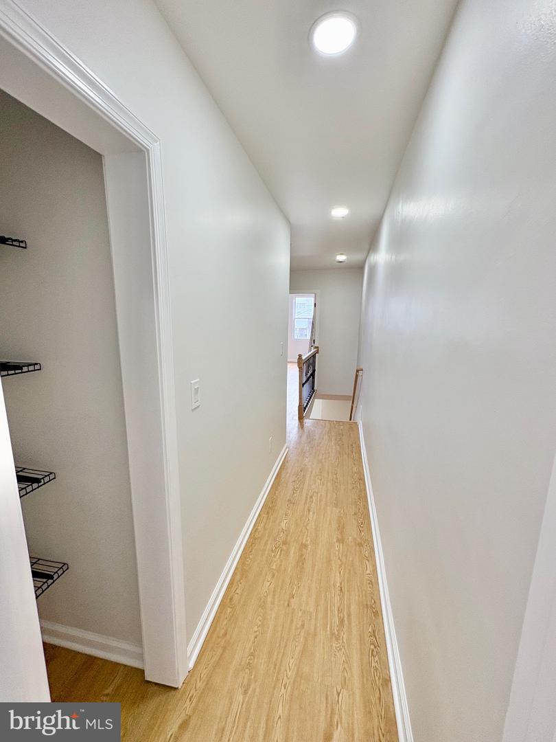 5712 Dunlap St Property Photo 15