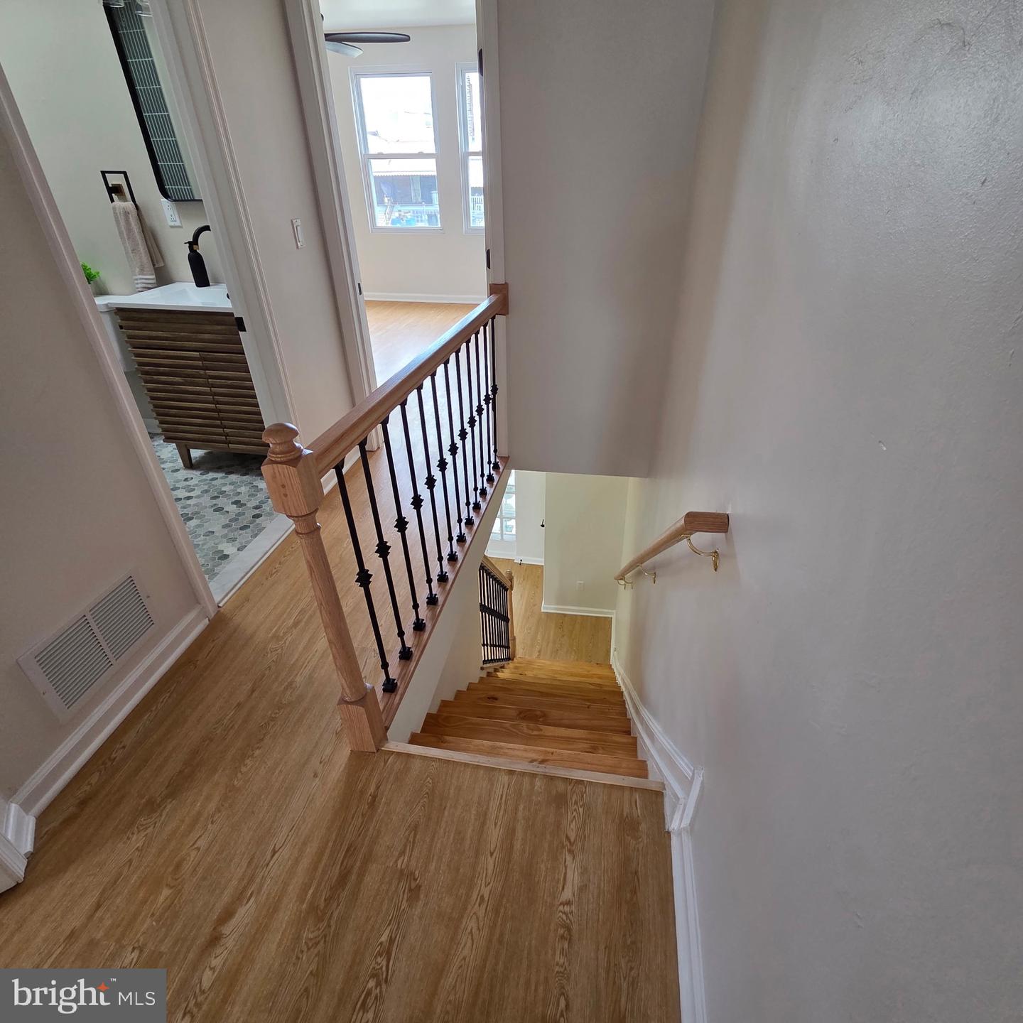 5712 Dunlap St Property Photo 54