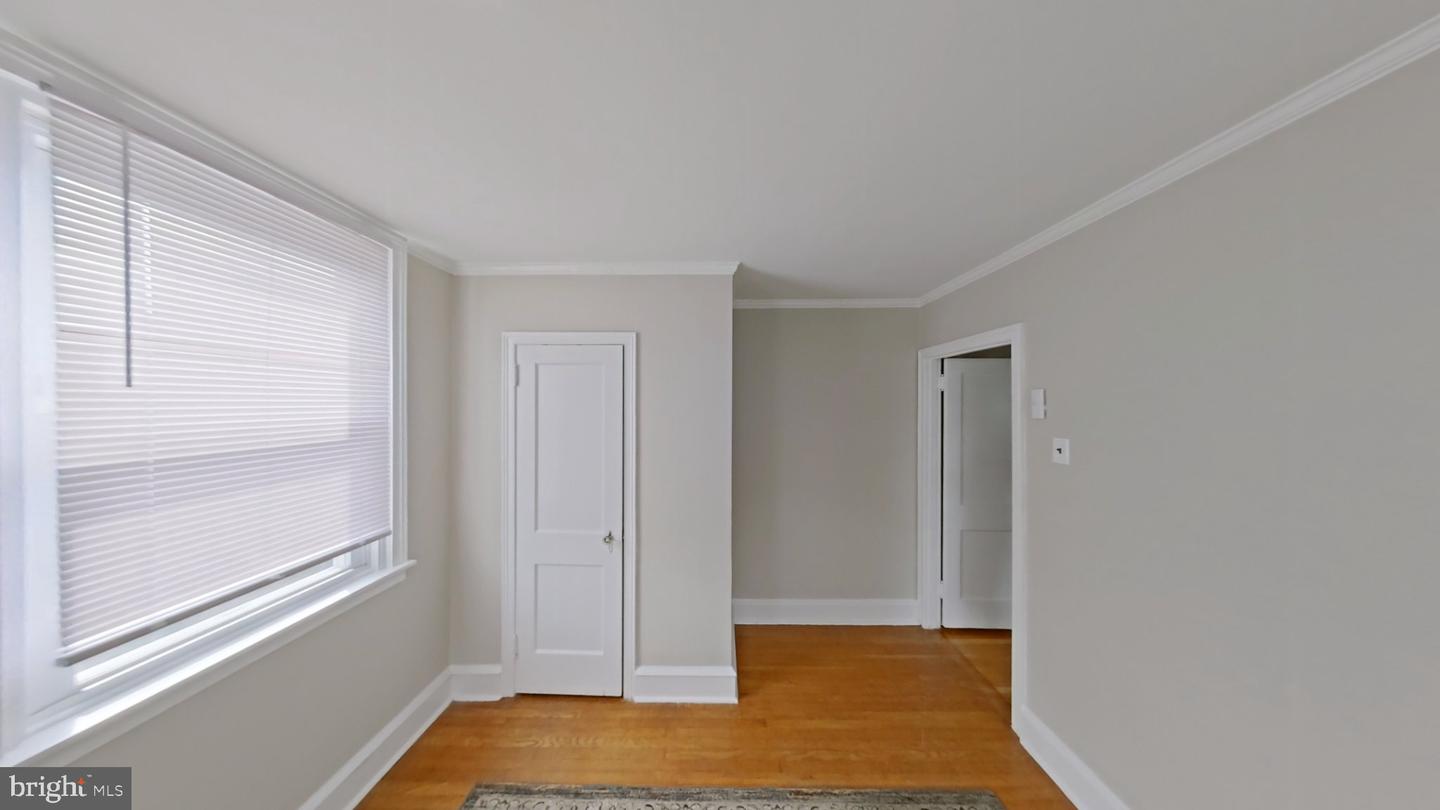 1905 W Olney Ave Property Photo 14