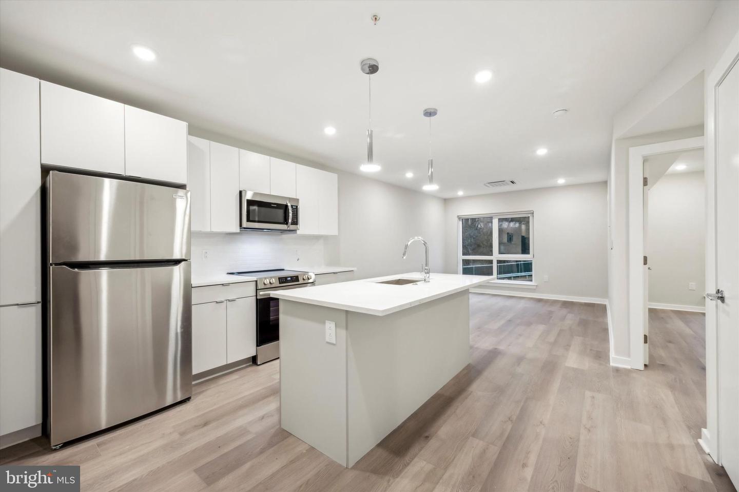 3449 Scotts Ln #a303 Property Photo 12