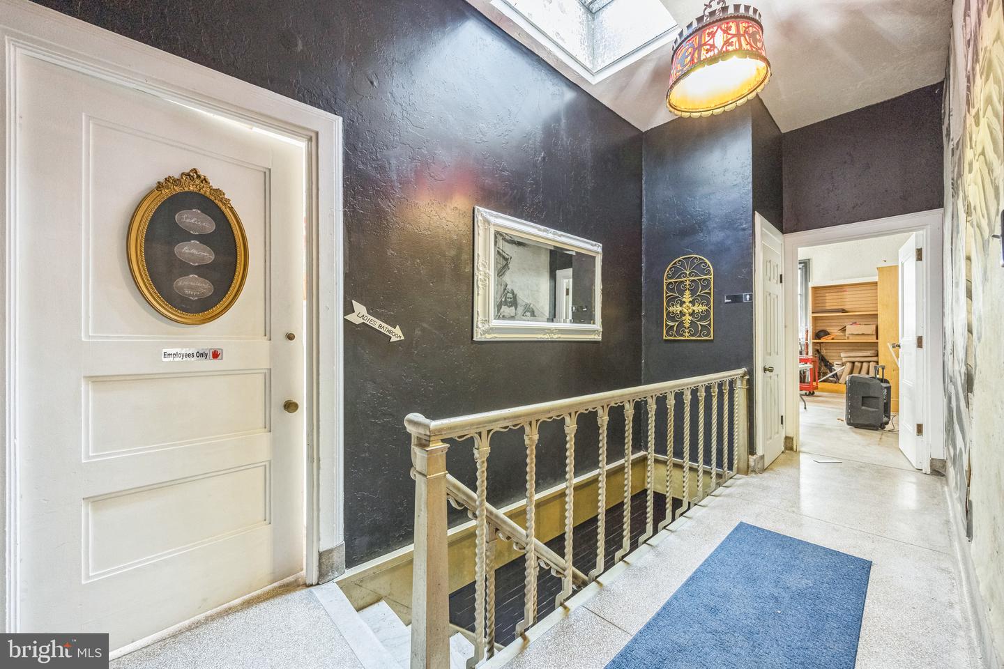 1805 E York St Property Photo 11