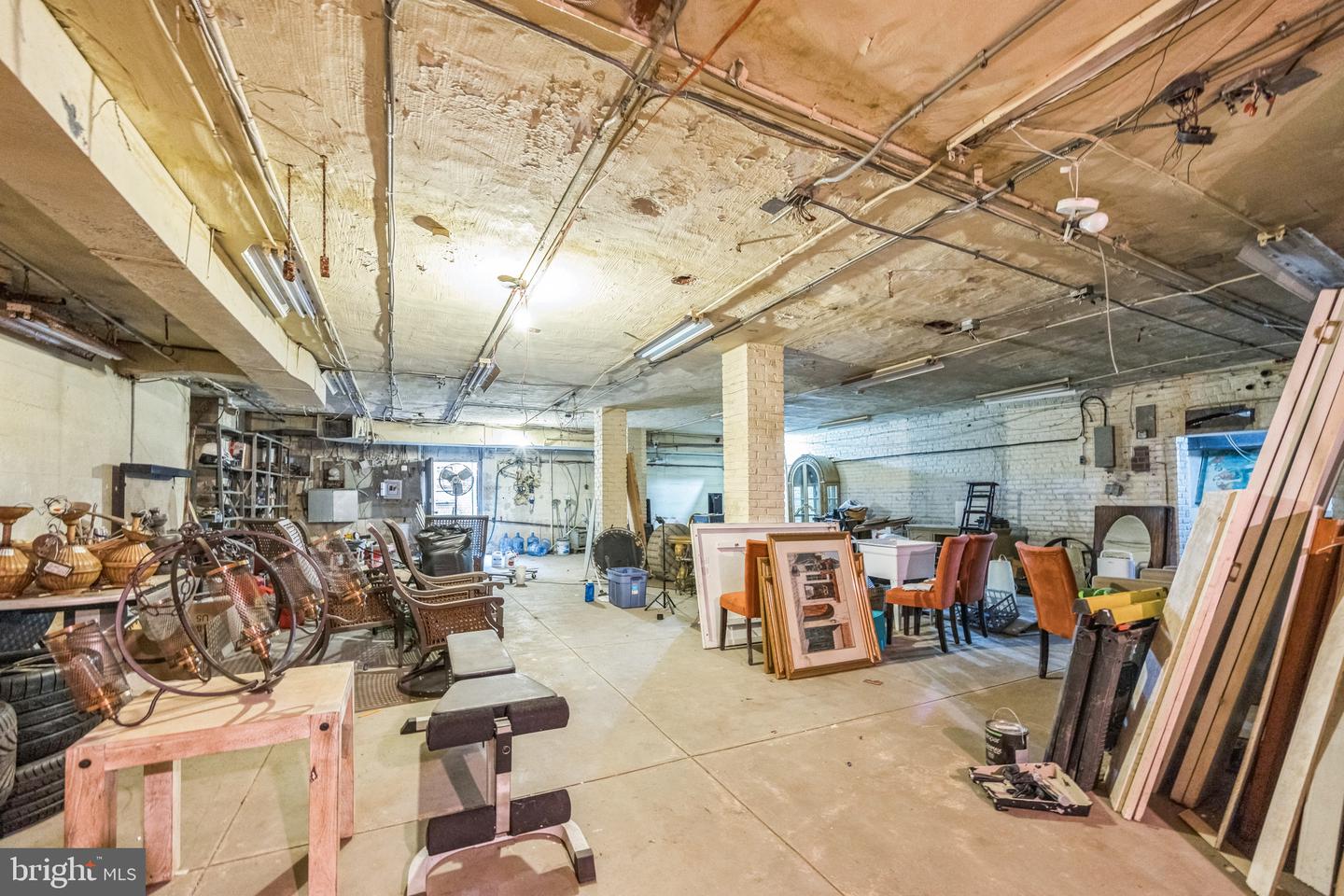 1805 E York St Property Photo 14