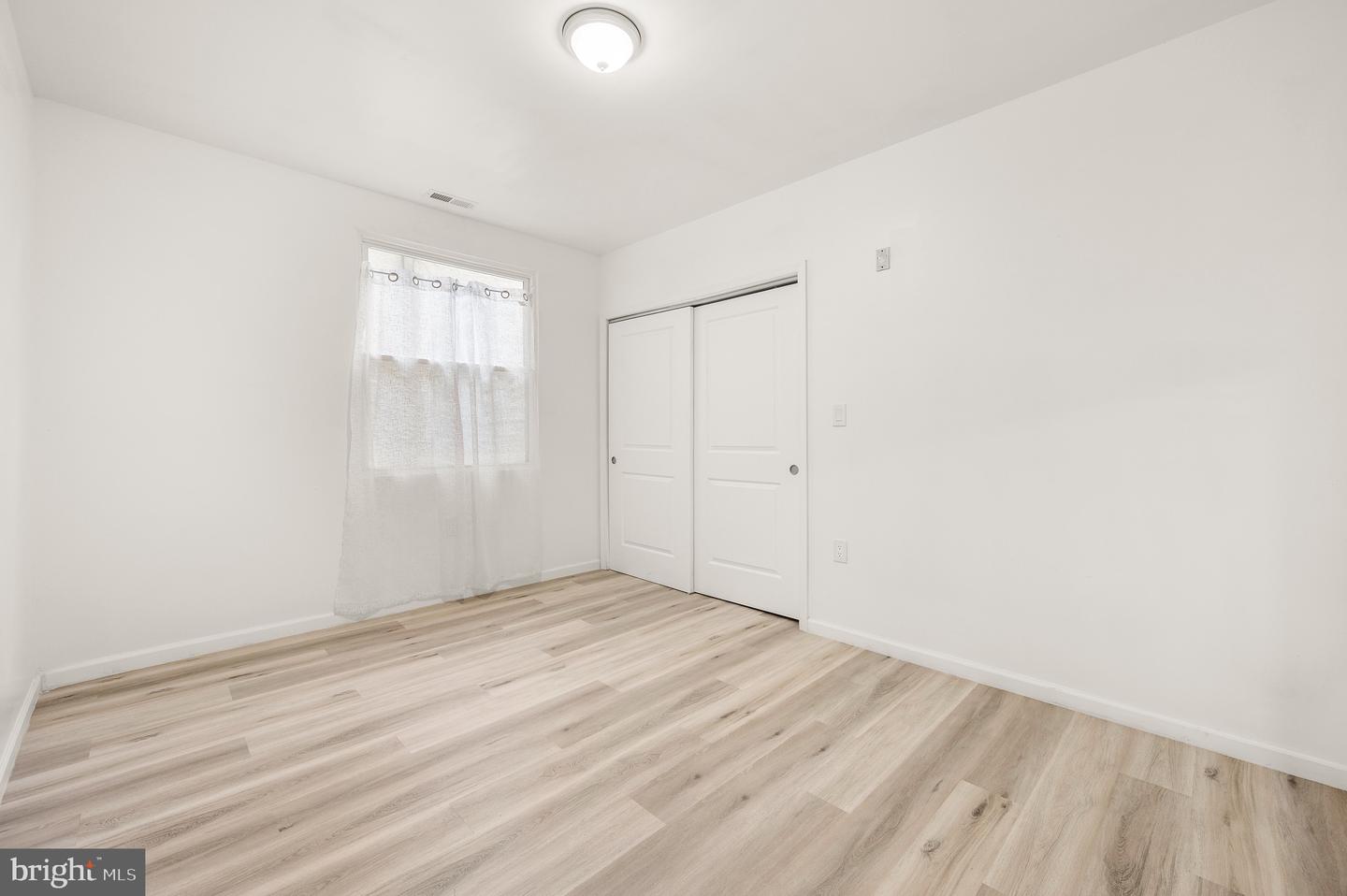 1633 Germantown Ave Property Photo 18