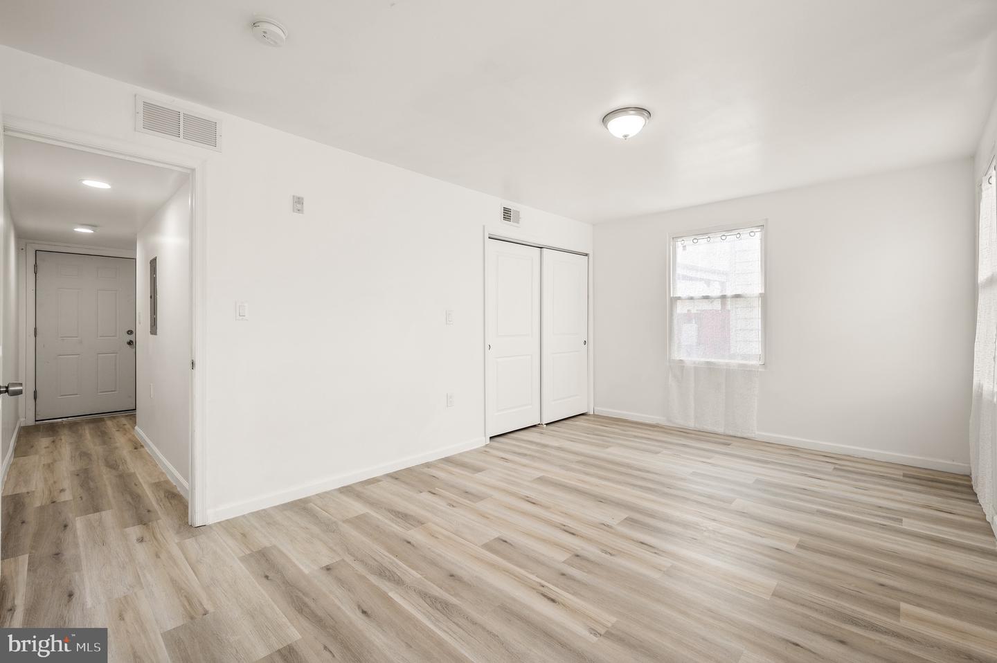 1633 Germantown Ave Property Photo 32