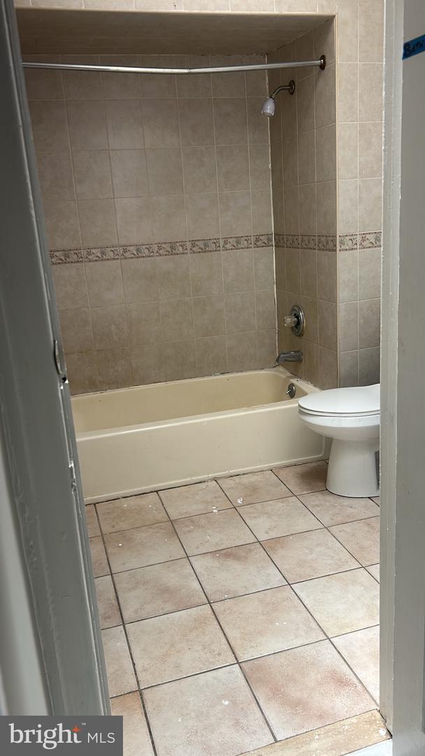 5909 Belmar Ter Property Photo 14
