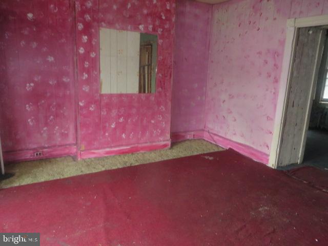 2930 W Oxford St Property Photo 6