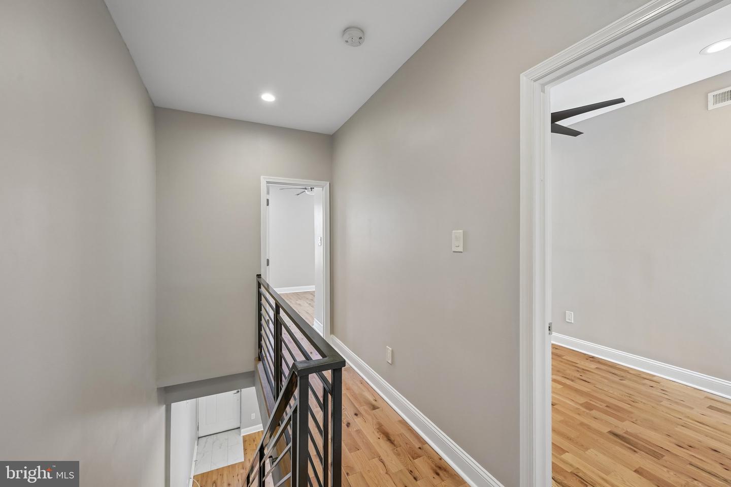 1912 Moore St Property Photo 11