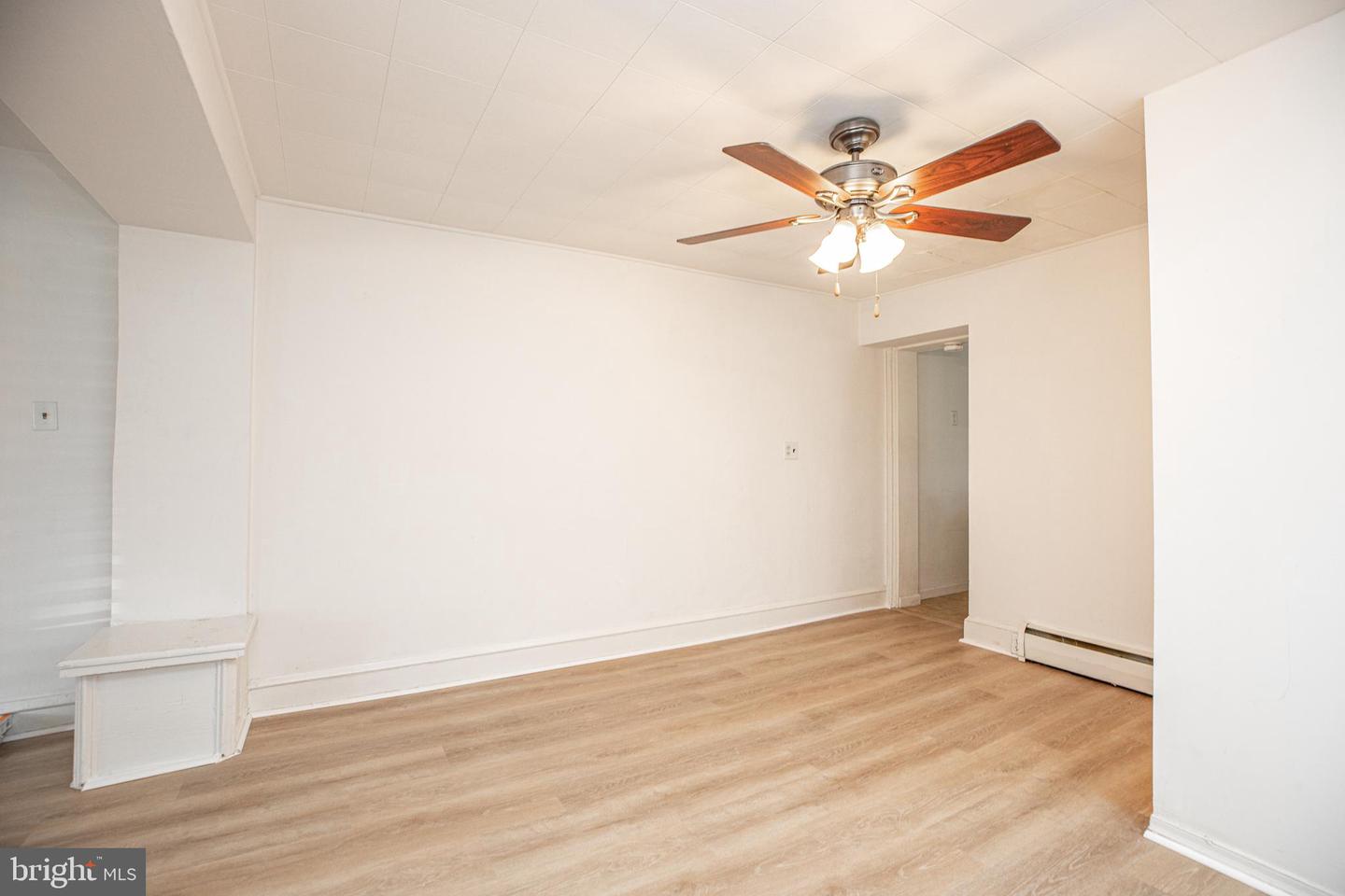 470 Conarroe St Property Photo 13