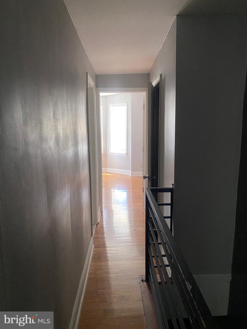 1430 N Corlies St Property Photo 5