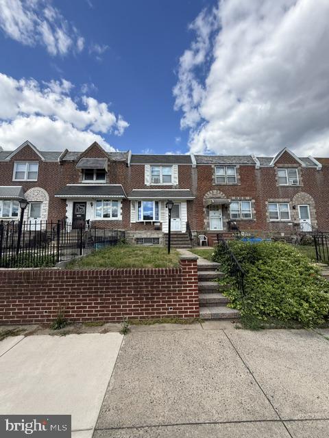 2839 Gilham St Property Photo 1