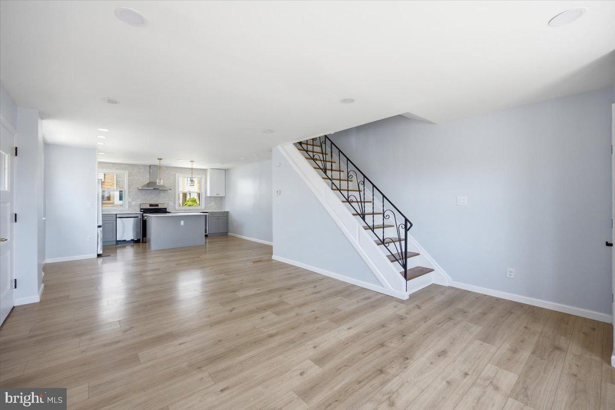 9955 Bridle Rd Property Photo 8