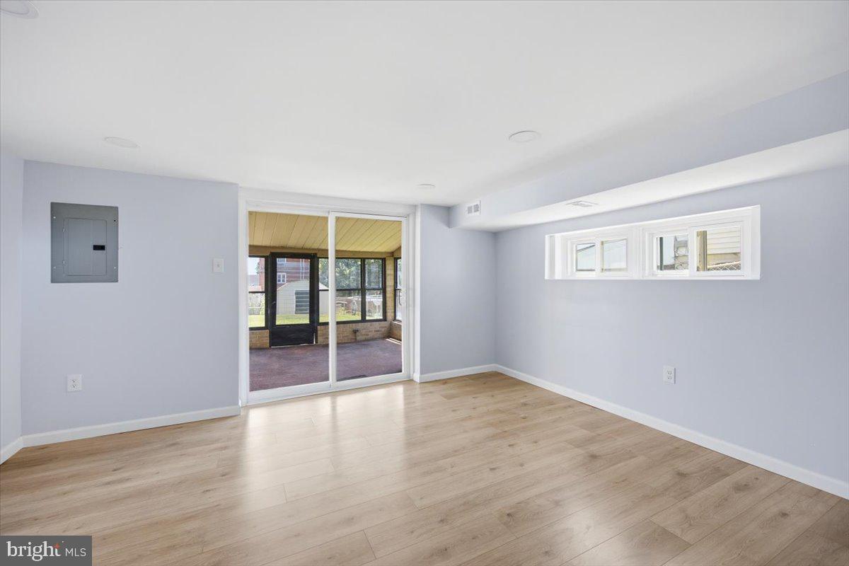 9955 Bridle Rd Property Photo 28
