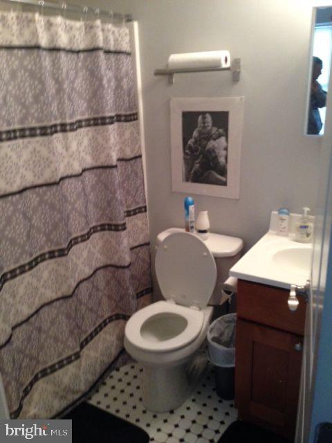 1805 W Berks Property Photo 7